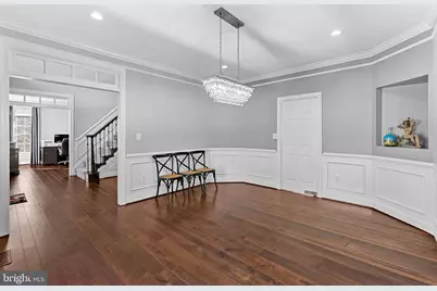 8138 Rondelay Lane, Fairfax Station, VA 22039 - Photo 10