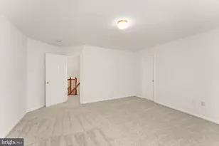 8352 Middle Ruddings Dr, Lorton, VA 22079 - Photo 54