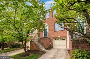2902 Jessica Ct, Vienna, VA 22181 - Photo 1