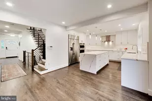 704 Blueberry Hill Rd, McLean, VA 22101 - Photo 10