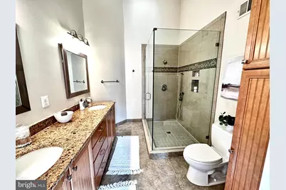 7027 Chesley Search Way, Alexandria, VA 22315 - Photo 12