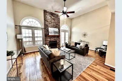 7027 Chesley Search Way, Alexandria, VA 22315 - Photo 8