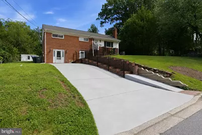 3805 Oliver Avenue, Annandale, VA 22003 - Photo 2