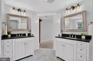 10526 Marbury Rd, Oakton, VA 22124 - Photo 24