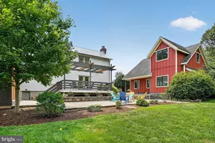 10526 Marbury Rd, Oakton, VA 22124 - Photo 44