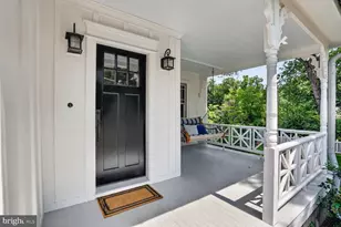 10526 Marbury Rd, Oakton, VA 22124 - Photo 46