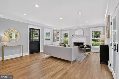 10526 Marbury Road, Oakton, VA 22124 - Photo 2
