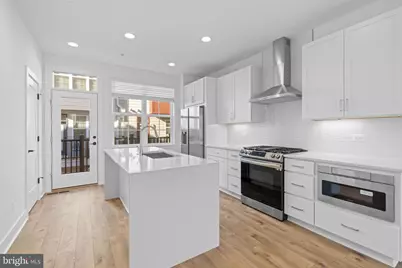 3104 Camber Place, Falls Church, VA 22042 - Photo 2
