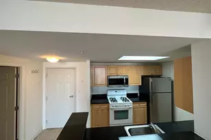 2726 Gallows Rd, Vienna, VA 22180 - Photo 4