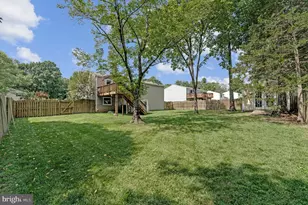 4525 Silas Hutchinson Dr, Chantilly, VA 20151 - Photo 2