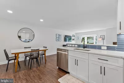 4525 Silas Hutchinson Drive, Chantilly, VA 20151 - Photo 4