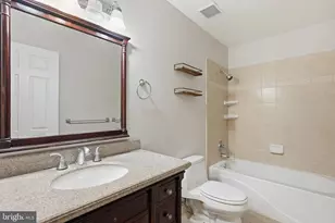 7316 Walnut Knoll Dr, Springfield, VA 22153 - Photo 36