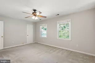 7316 Walnut Knoll Dr, Springfield, VA 22153 - Photo 40