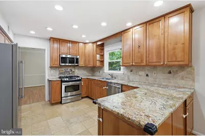 7316 Walnut Knoll Drive, Springfield, VA 22153 - Photo 12
