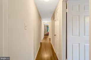 7809 Roundabout Way, Springfield, VA 22153 - Photo 24