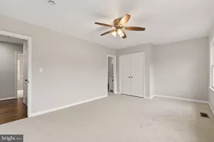 8219 Doctor Craik Ct, Alexandria, VA 22306 - Photo 12
