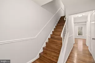 8219 Doctor Craik Ct, Alexandria, VA 22306 - Photo 6