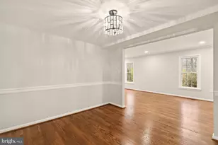 8219 Doctor Craik Ct, Alexandria, VA 22306 - Photo 12