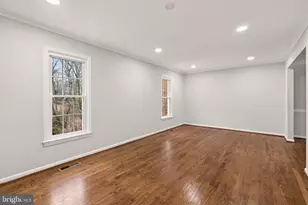8219 Doctor Craik Ct, Alexandria, VA 22306 - Photo 8