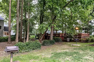 2239 Hunters Run Dr, Reston, VA 20191 - Photo 30