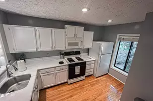 2239 Hunters Run Dr, Reston, VA 20191 - Photo 18