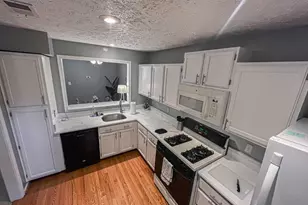2239 Hunters Run Dr, Reston, VA 20191 - Photo 20