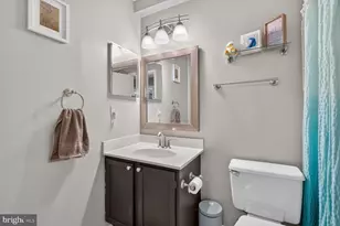 7331 Rolling Oak Ln, Springfield, VA 22153 - Photo 18
