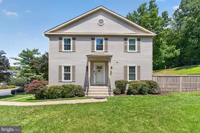 7331 Rolling Oak Lane, Springfield, VA 22153 - Photo 2