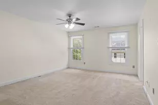 7441 Heatherfield Ln, Alexandria, VA 22315 - Photo 12
