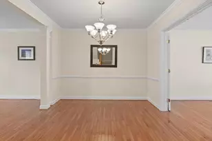 7441 Heatherfield Ln, Alexandria, VA 22315 - Photo 6