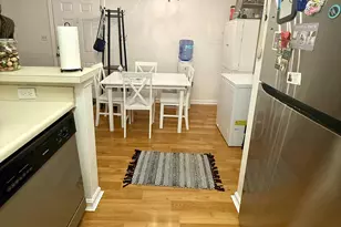 6955 Mary Caroline Cir, Alexandria, VA 22310 - Photo 6