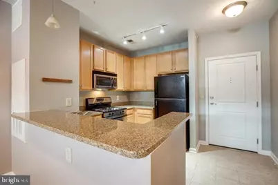 2665 Prosperity Avenue #403, Fairfax, VA 22031 - Photo 24
