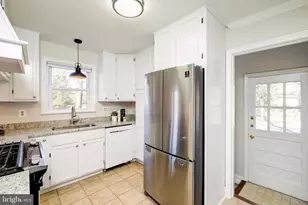 2900 Linden Ln, Falls Church, VA 22042 - Photo 10