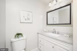2900 Linden Ln, Falls Church, VA 22042 - Photo 18