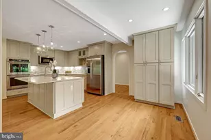 6952 Kyleakin Ct, McLean, VA 22101 - Photo 18
