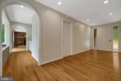 6952 Kyleakin Court, McLean, VA 22101 - Photo 10