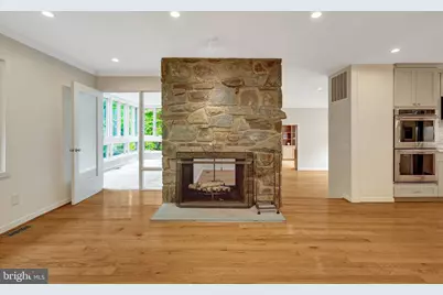 6952 Kyleakin Court, McLean, VA 22101 - Photo 24