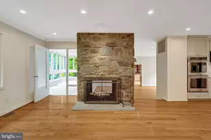 6952 Kyleakin Ct, McLean, VA 22101 - Photo 24