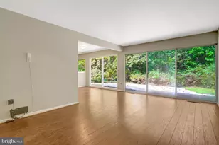8701 Norfolk Ave, Annandale, VA 22003 - Photo 4