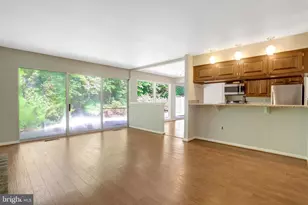 8701 Norfolk Ave, Annandale, VA 22003 - Photo 16