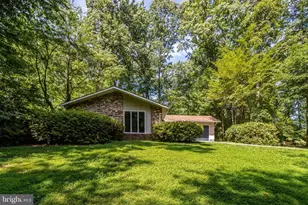 8701 Norfolk Ave, Annandale, VA 22003 - Photo 32