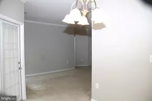 1520 North Point Dr, Reston, VA 20194 - Photo 6