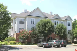 1520 North Point Dr, Reston, VA 20194 - Photo 1