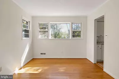 6807 Dean Drive, McLean, VA 22101 - Photo 8