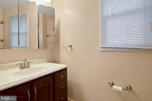6807 Dean Dr, McLean, VA 22101 - Photo 30