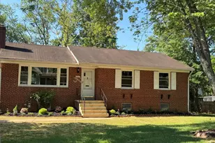 6807 Dean Dr, McLean, VA 22101 - Photo 2