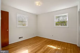 6807 Dean Dr, McLean, VA 22101 - Photo 12