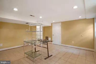 6807 Dean Drive, McLean, VA 22101 - Photo 20