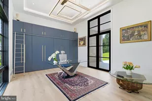 1036 Towlston Rd, McLean, VA 22102 - Photo 14