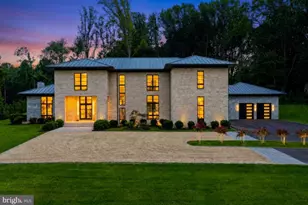 1036 Towlston Rd, McLean, VA 22102 - Photo 2